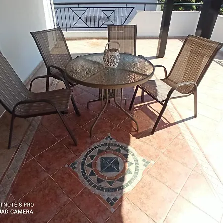 Apartment Olga's Olympus And Garden View Nea Michaniona