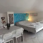 Olga's Olympus And Garden View Апартаменты *