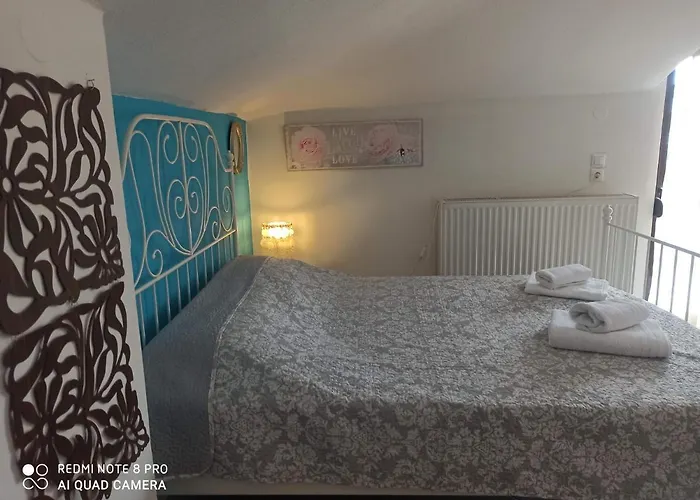 Olga's Olympus And Garden View Apartment